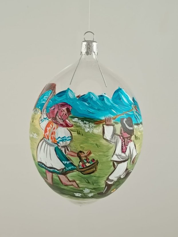 Horský folklór/Ručne maľovaná sklenená ozdoba – 11 x 8 cm