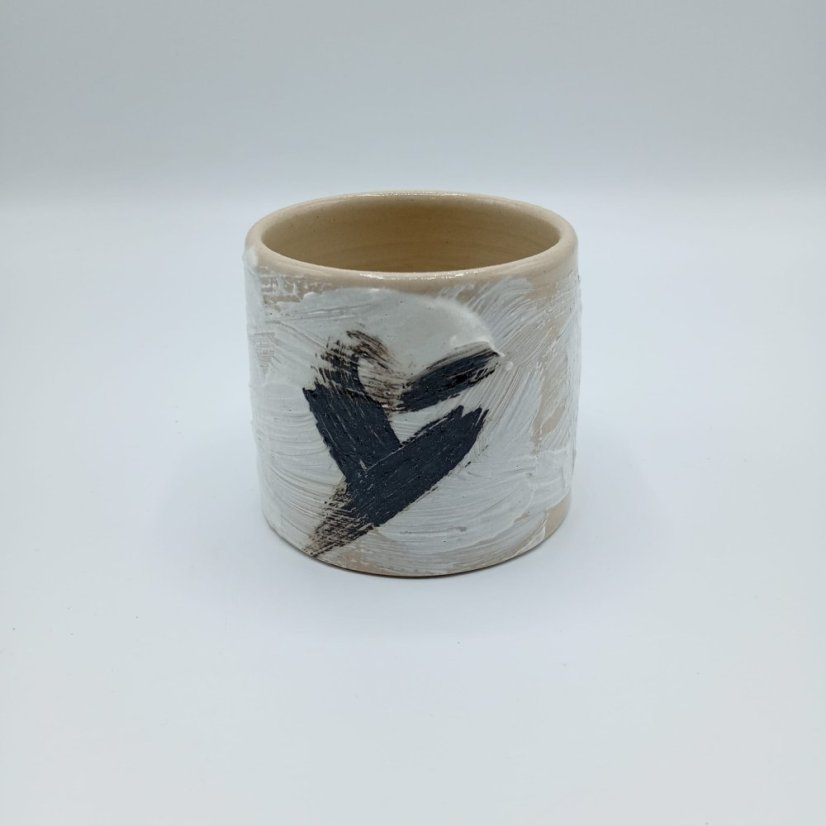 Kézzel készült kerámia bögre – absztrakt minta