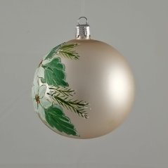 Skleněná vánoční koule se smetanovým podkladem a bílými vánočními květy