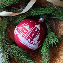 Kézzel fújt karácsonyi gömb táj mintával