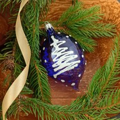 Ručně foukaná vánoční oliva se vzorem