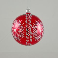 Piros üvegből készült karácsonyi gömb kézzel festett virágmintával és ezüst csillámmal