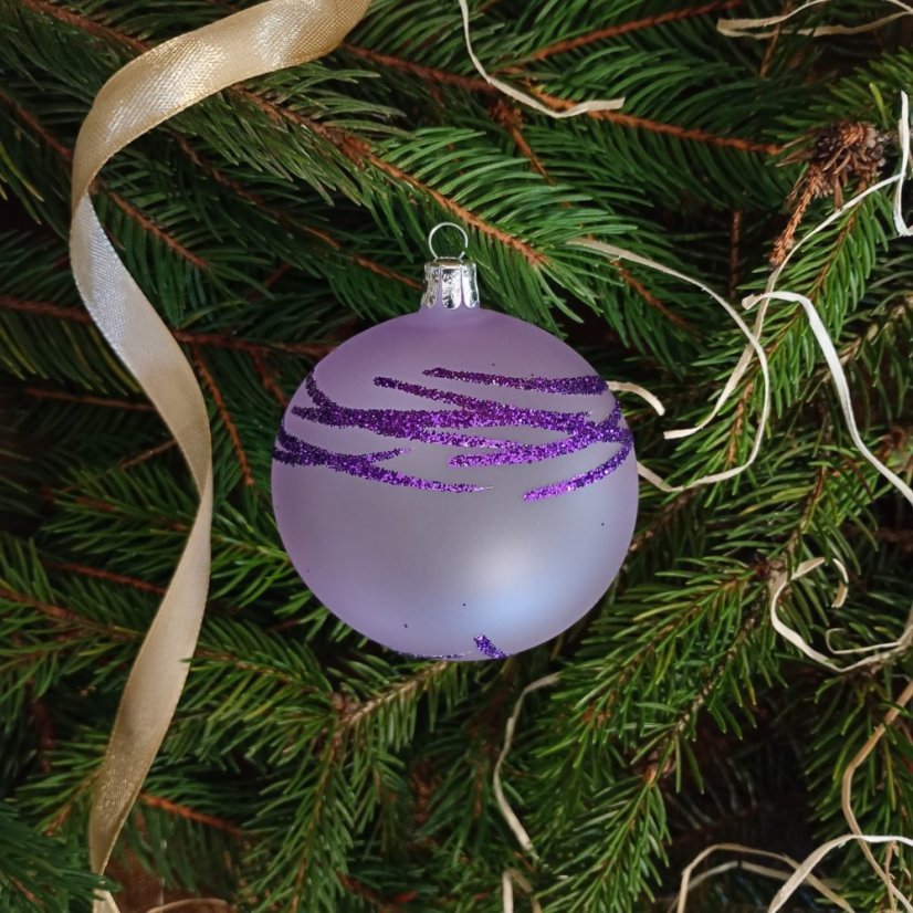 Ručně foukaná fialová vánoční koule se vzorem