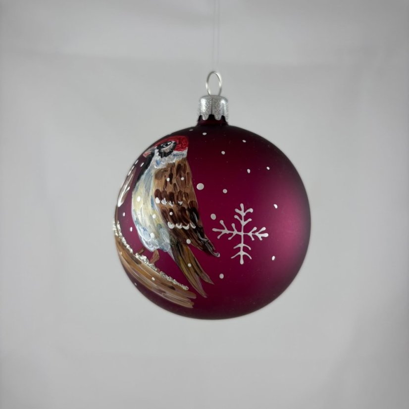 Vtáčik 1 – ručne maľovaná bordová guľa, 7 cm