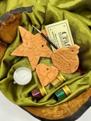 Kreatív DIY készlet – kerámia karácsonyi díszek díszítése (terakotta)