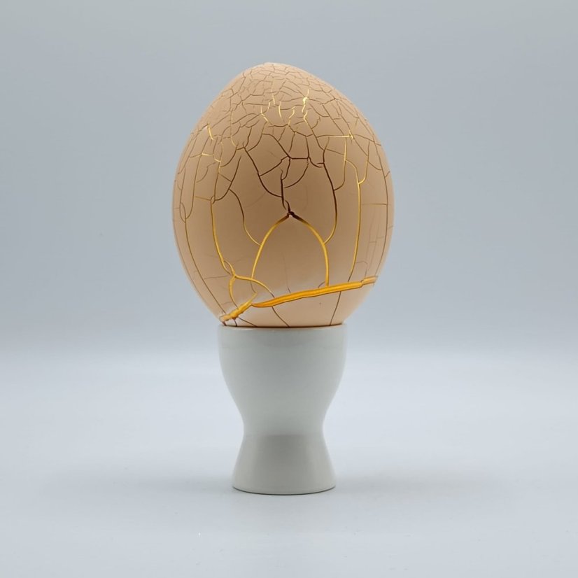 Húsvéti tojás – arany vonalak