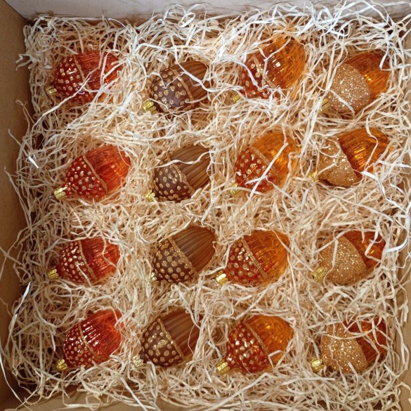 Sada sklenených vianočných ozdôb – žalude v prírodných tónoch